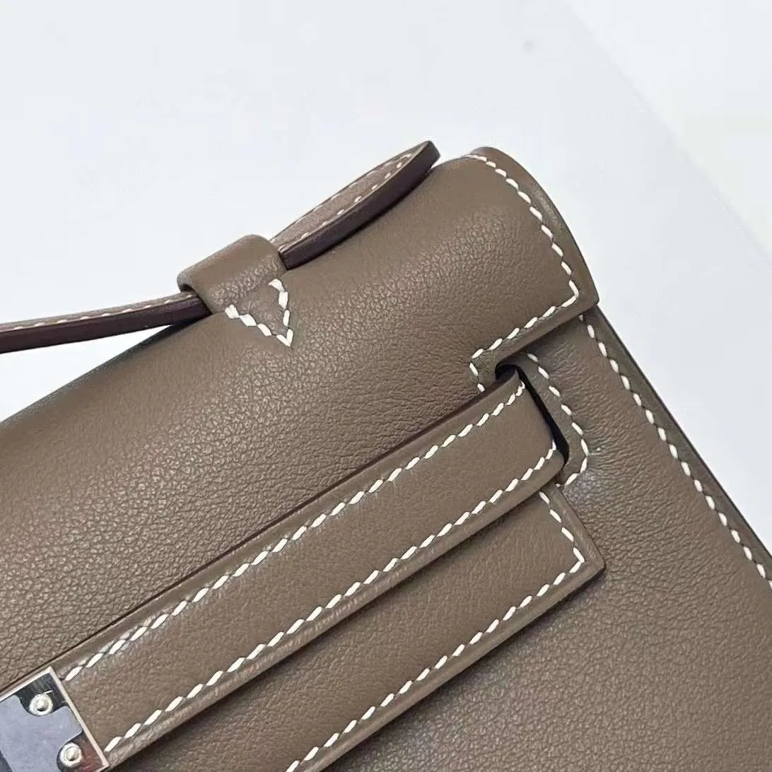 Kelly Pochette 22