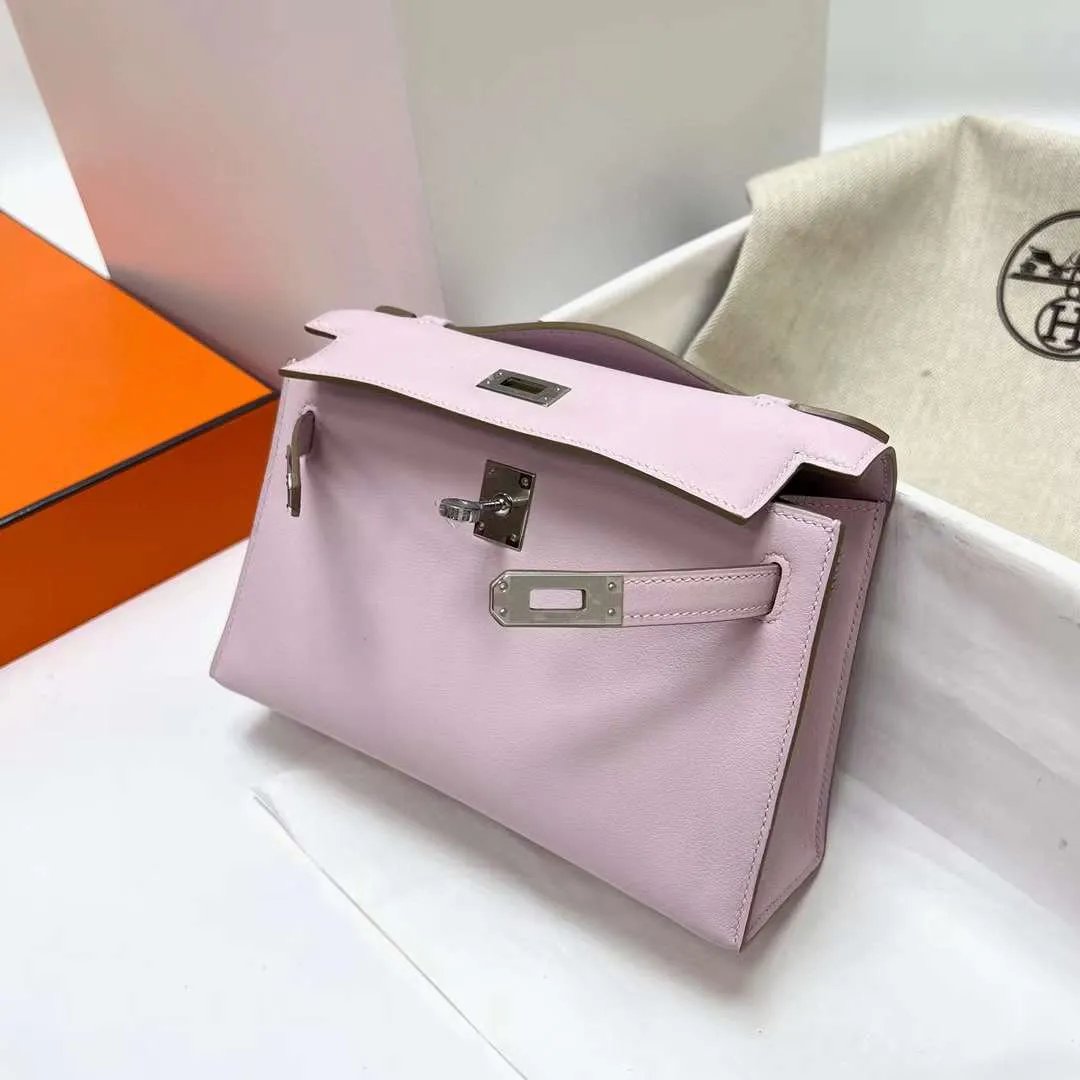 Kelly Pochette 22