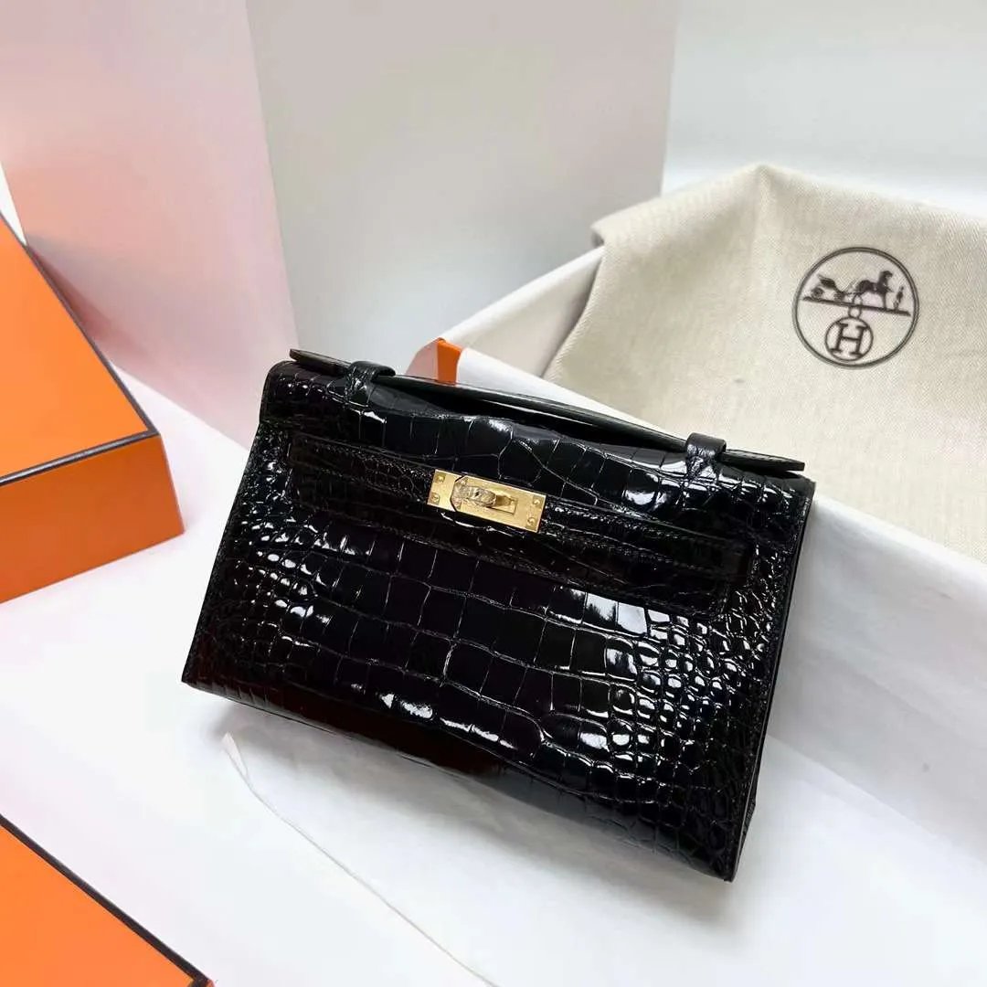 Kelly Pochette 22