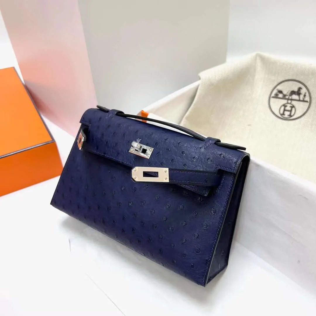 Kelly Pochette 22