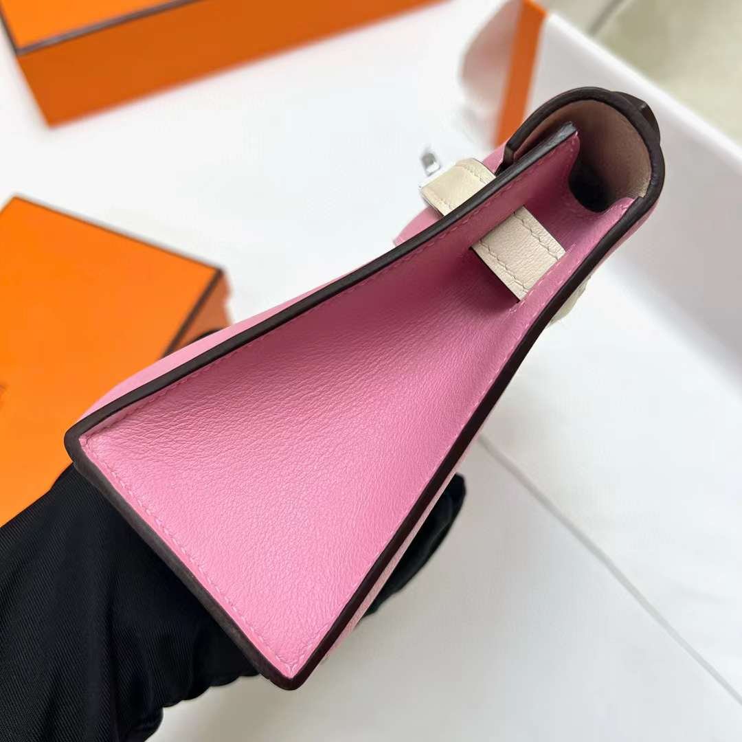 Kelly Pochette 22