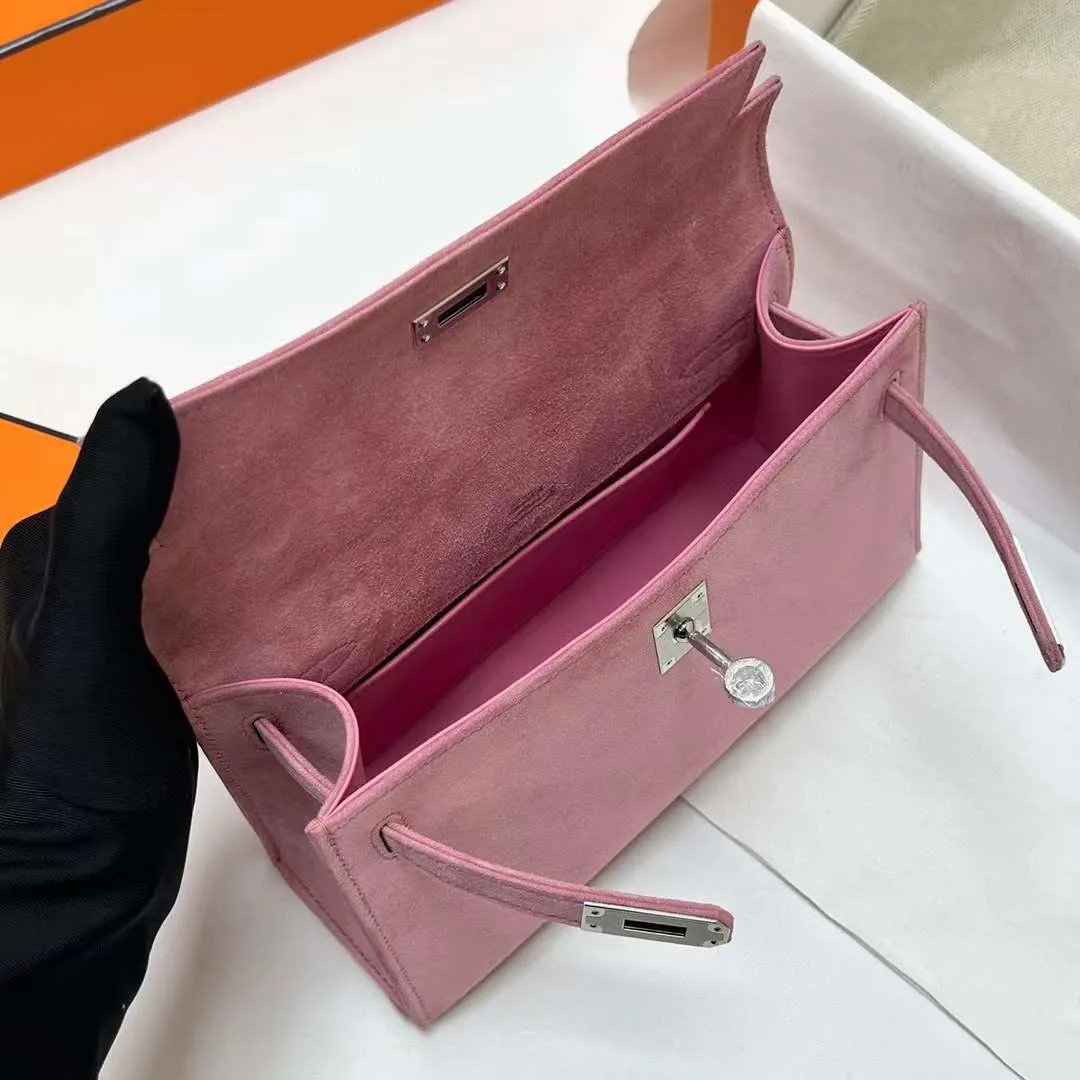 Kelly Pochette 22