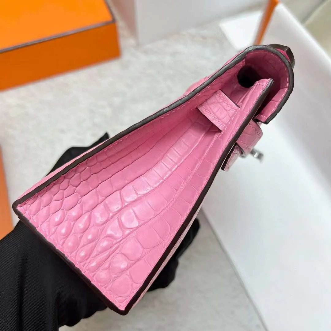 Kelly Pochette 22