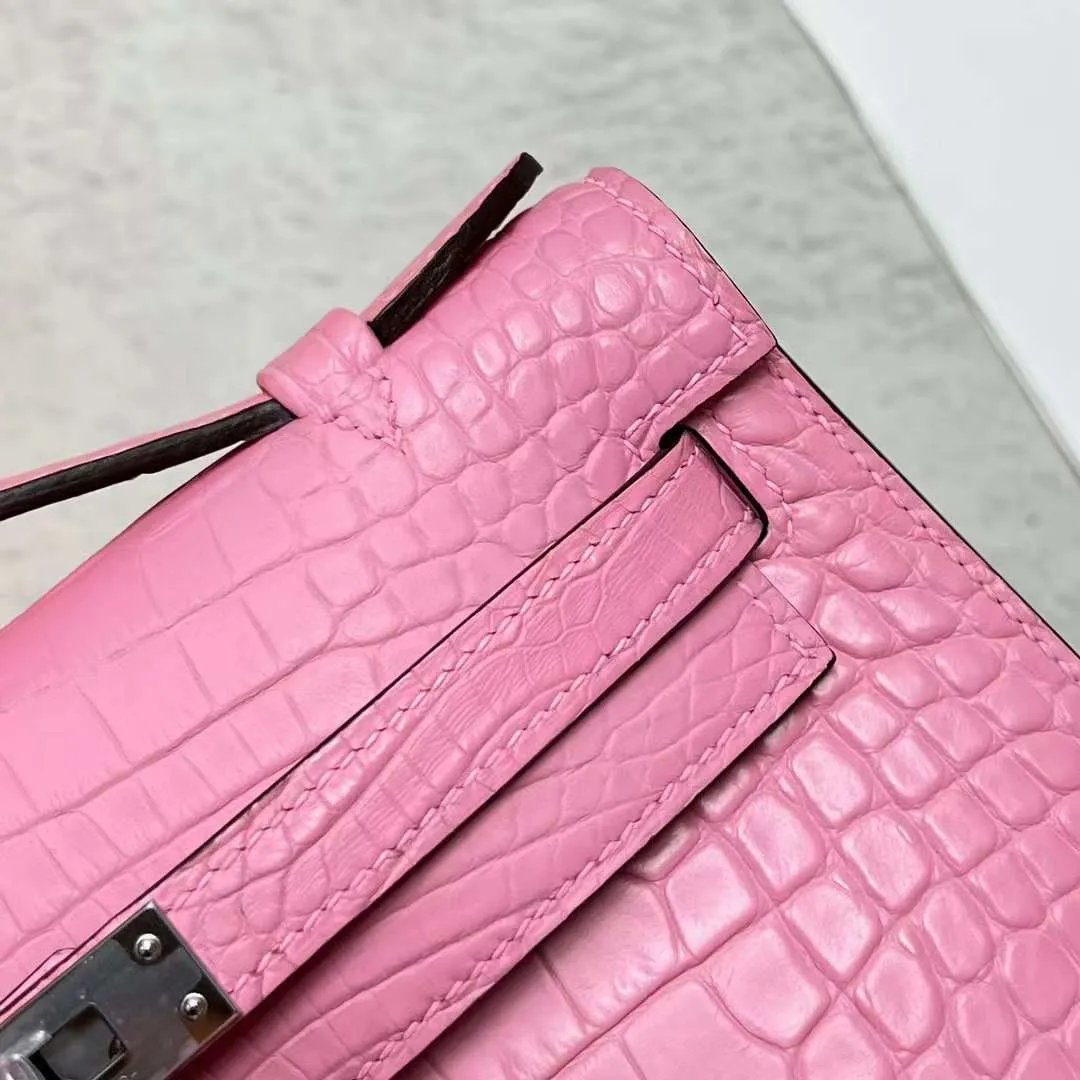 Kelly Pochette 22