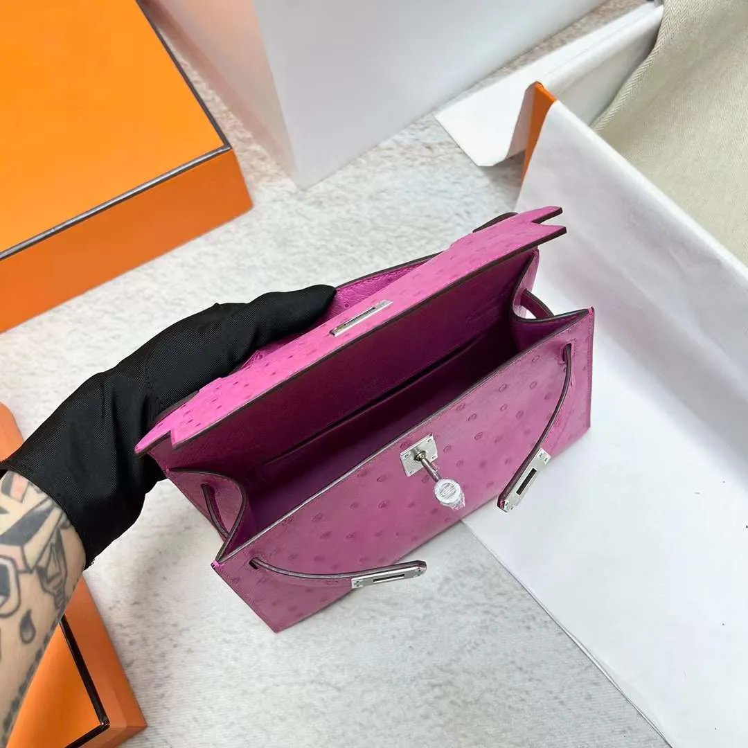 Kelly Pochette 22