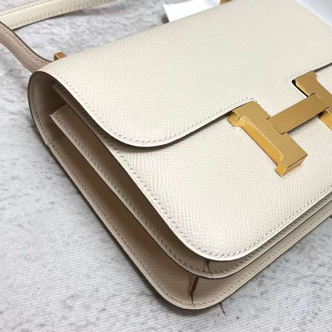 Constance 18
