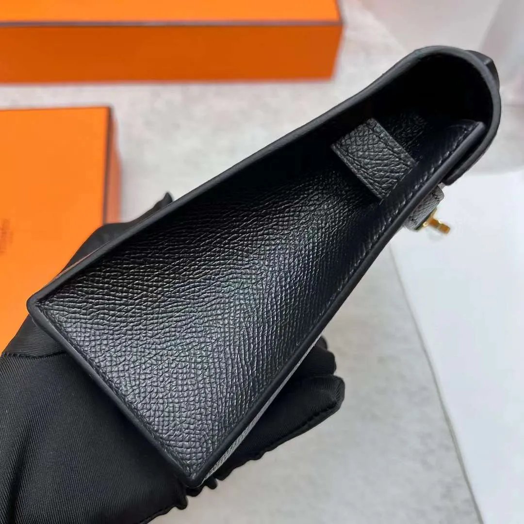 Kelly Pochette 22