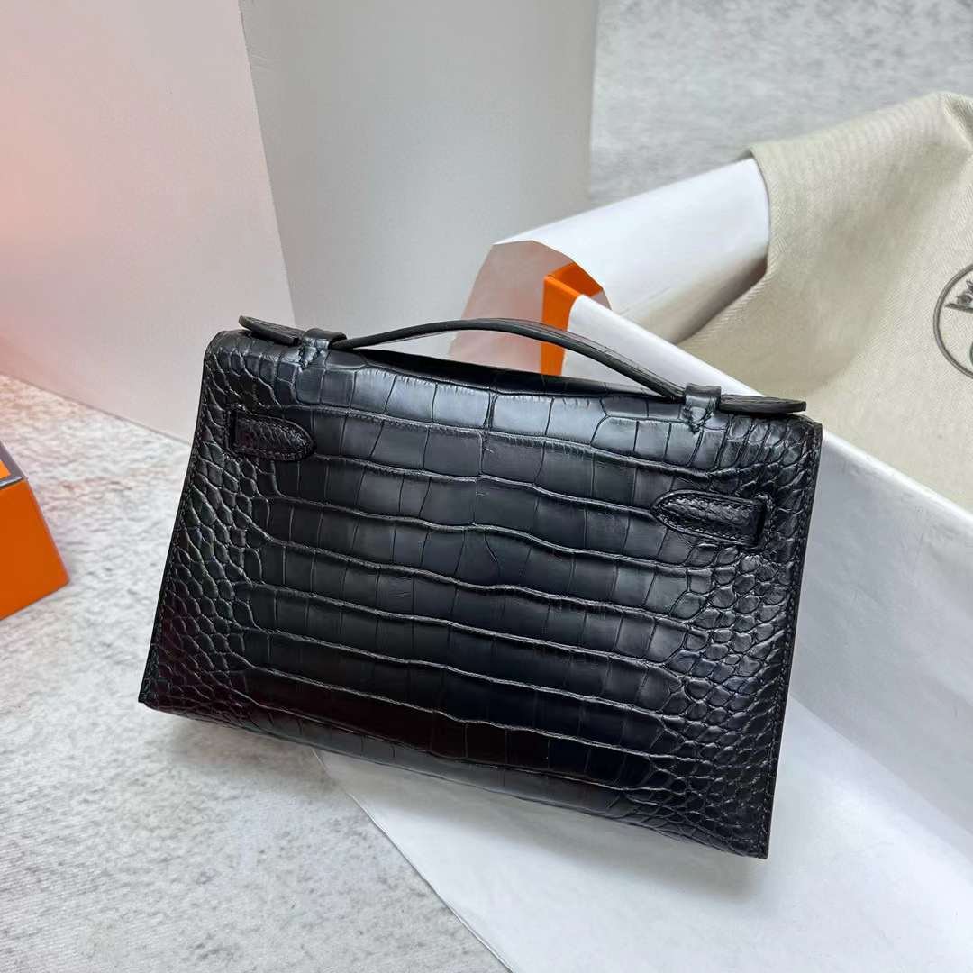 Kelly Pochette 22