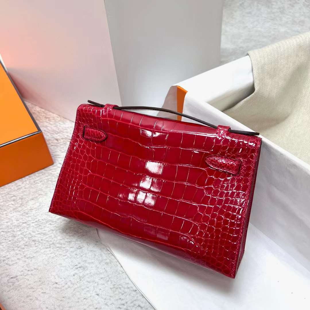Kelly Pochette 22