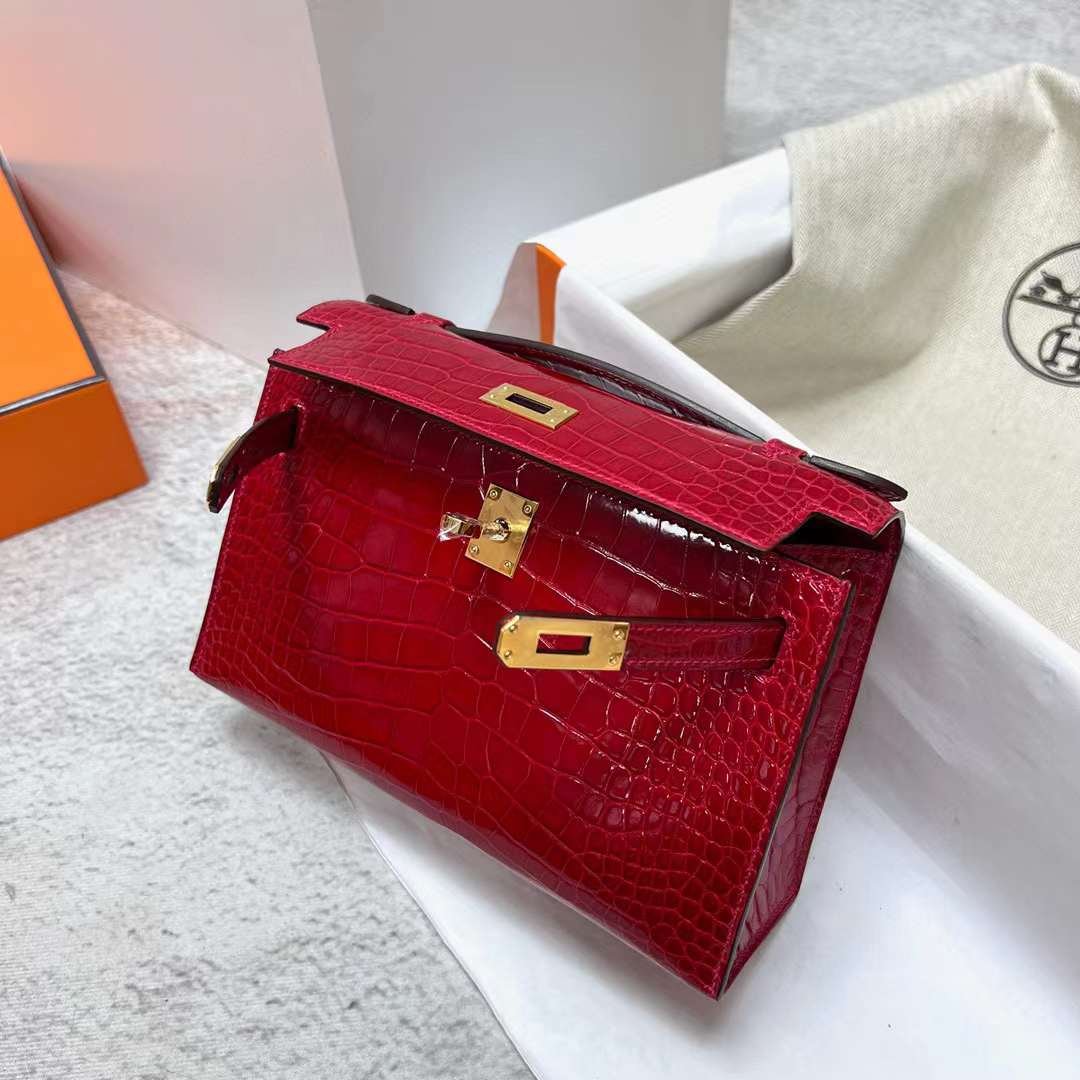 Kelly Pochette 22