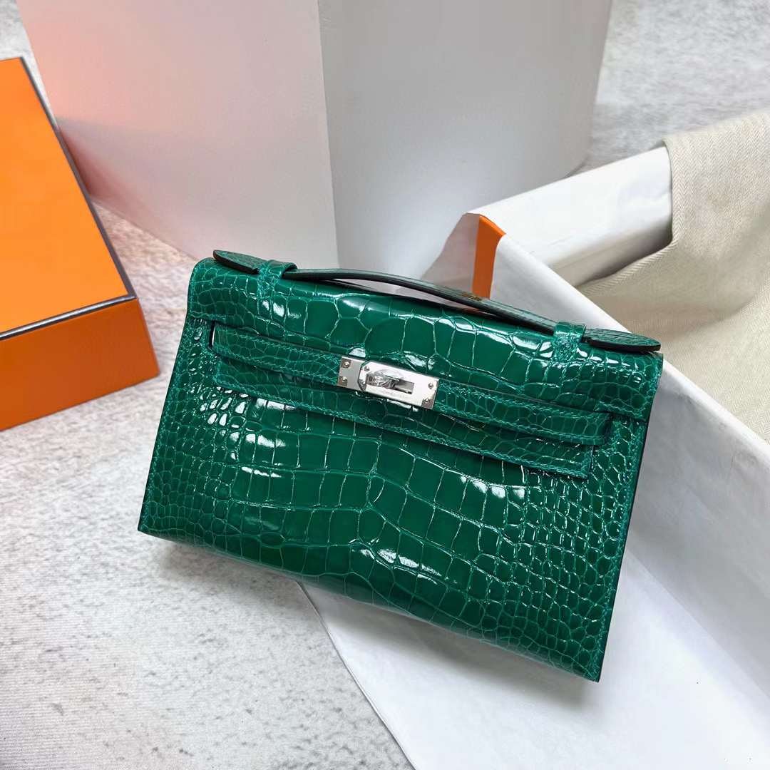 Kelly Pochette 22