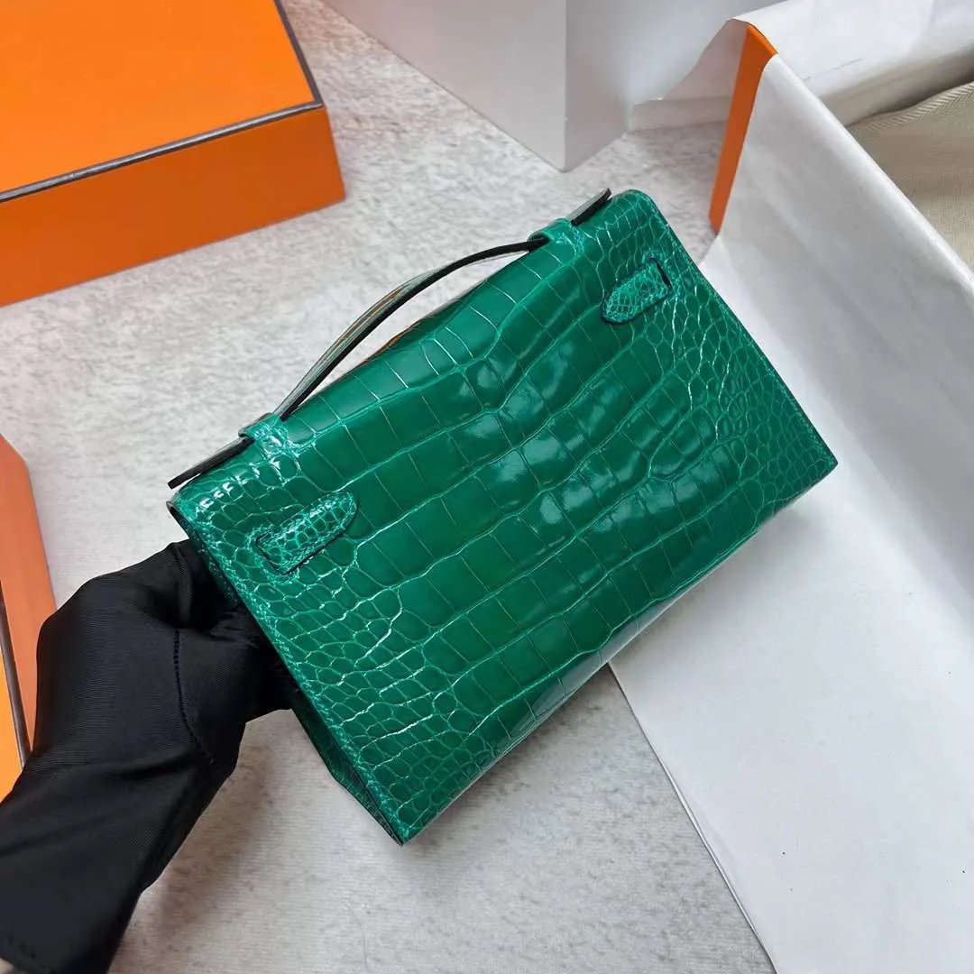 Kelly Pochette 22
