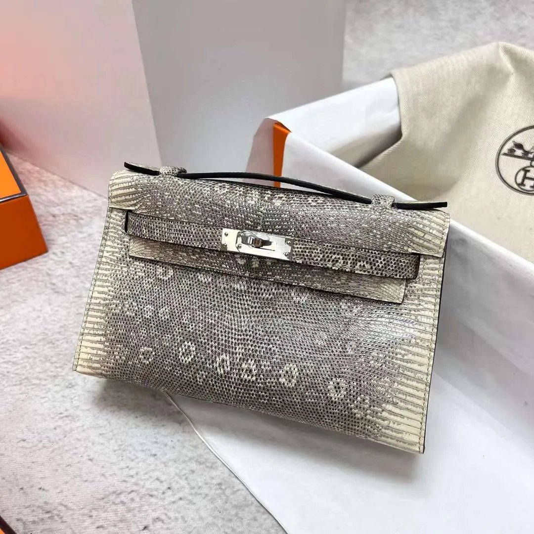 Kelly Pochette 22