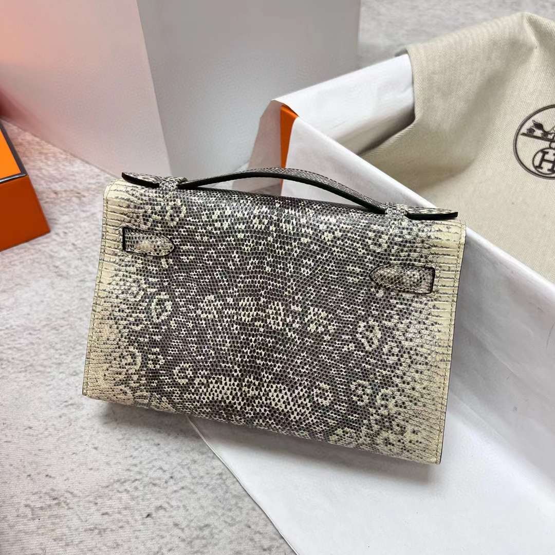 Kelly Pochette 22