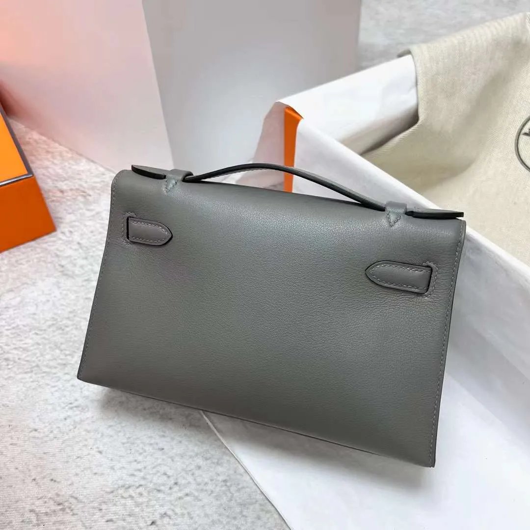 Kelly Pochette 22