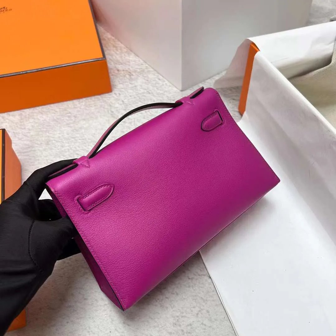 Kelly Pochette 22