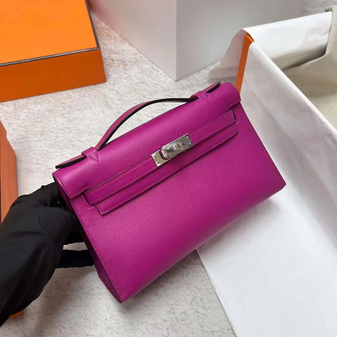 Kelly Pochette 22