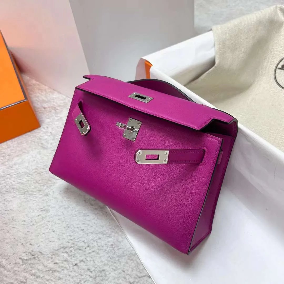 Kelly Pochette 22
