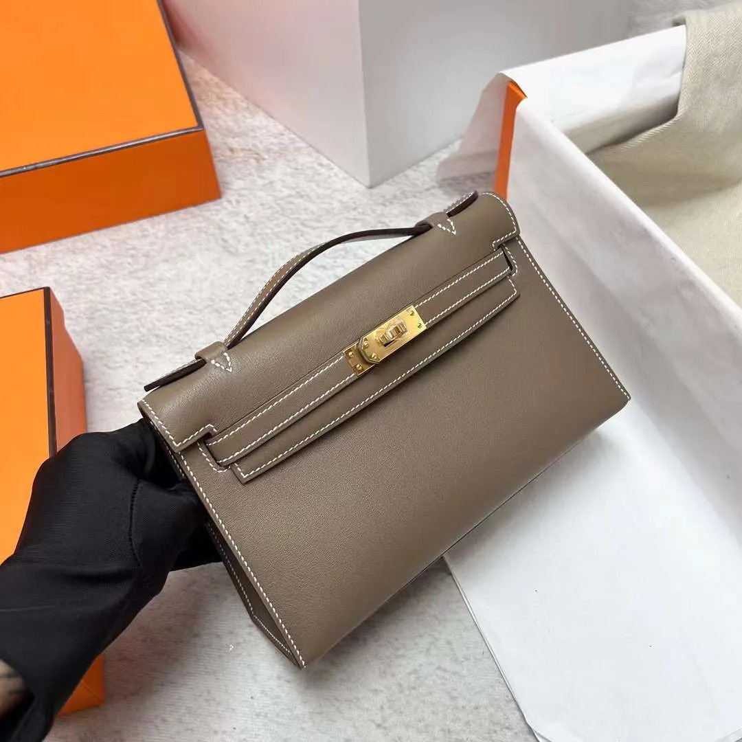 Kelly Pochette 22