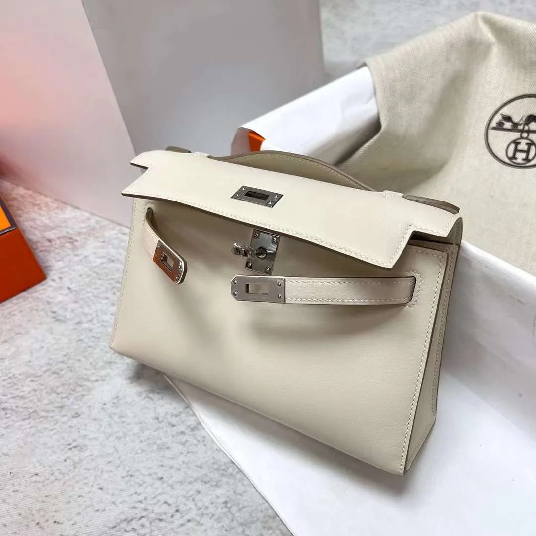 Kelly Pochette 22