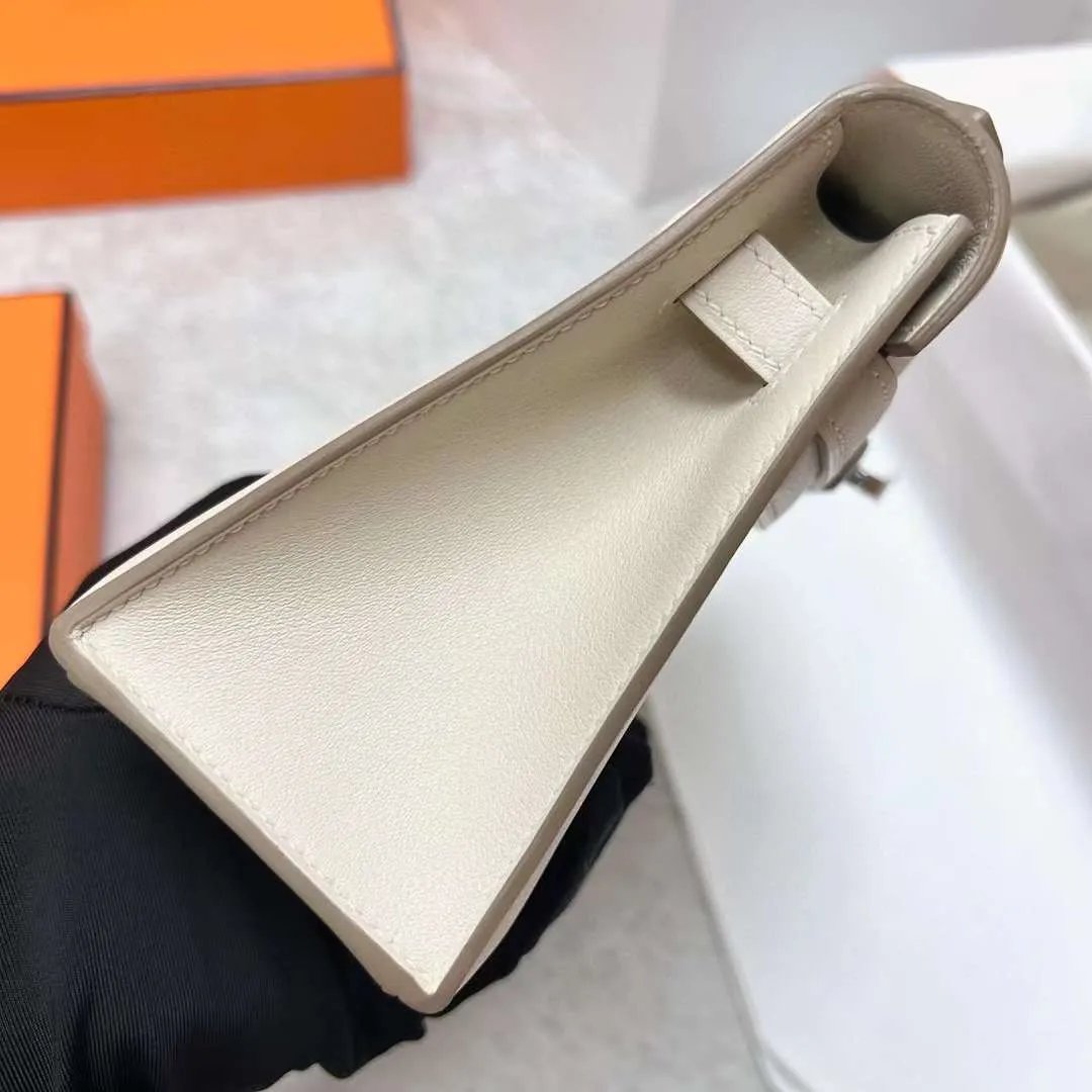 Kelly Pochette 22