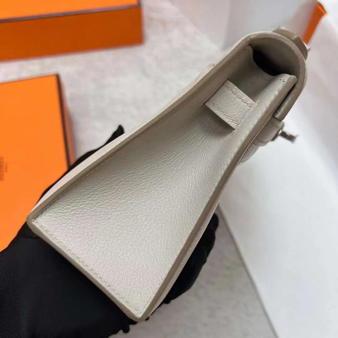 Kelly Pochette 22