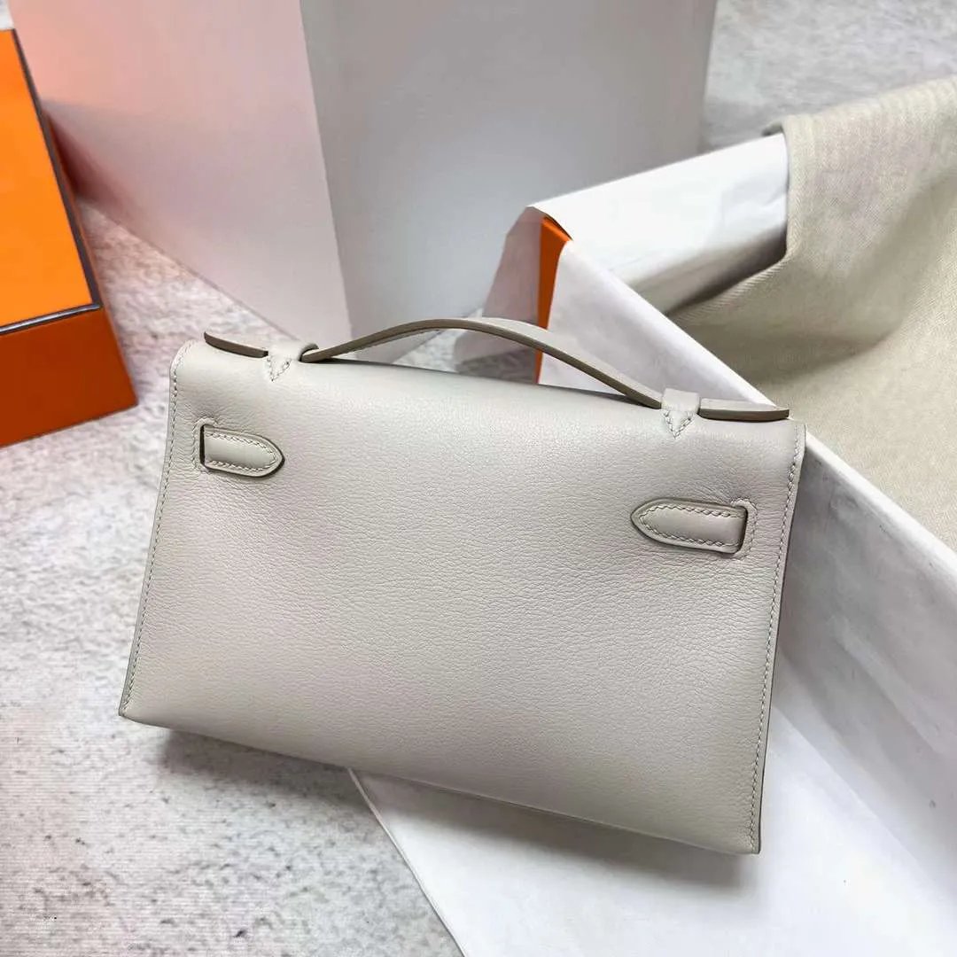 Kelly Pochette 22