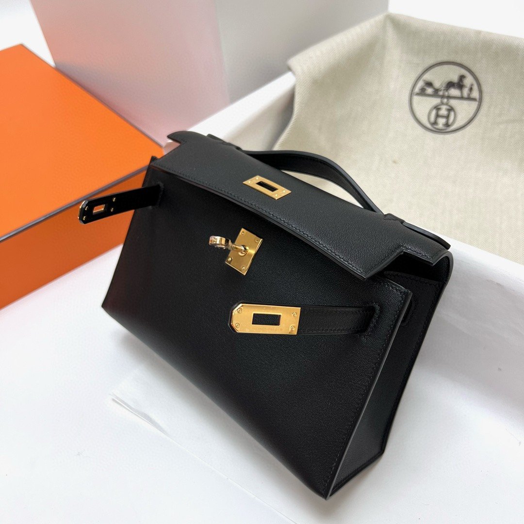 Kelly Pochette 22