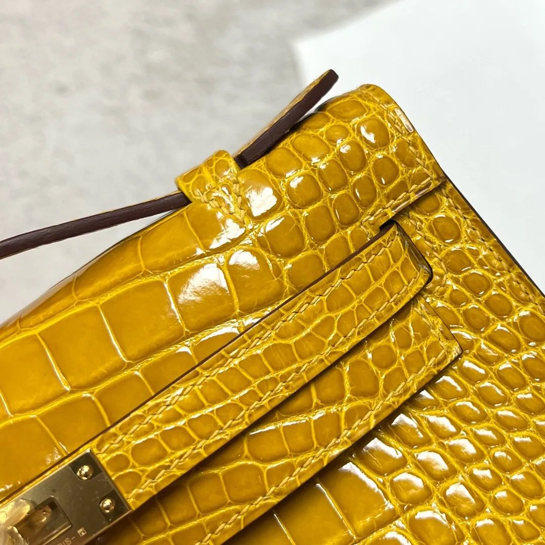 Kelly Pochette 22