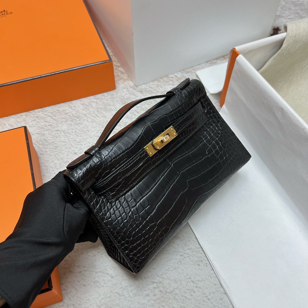 Kelly Pochette 22