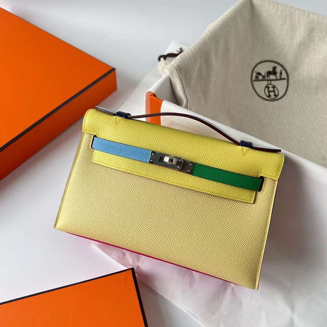 Kelly Pochette 22