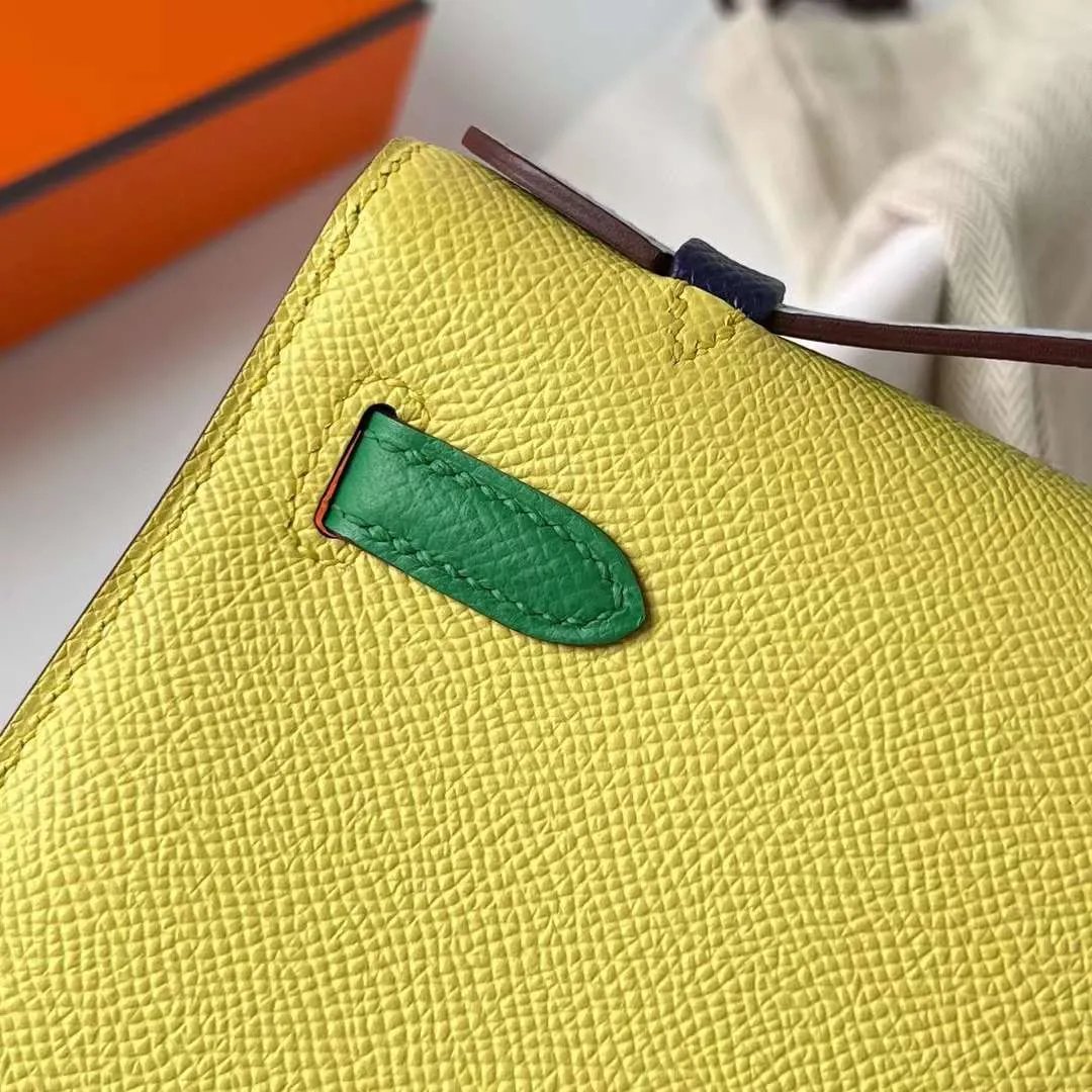 Kelly Pochette 22