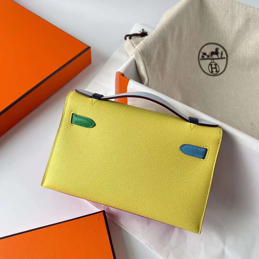 Kelly Pochette 22
