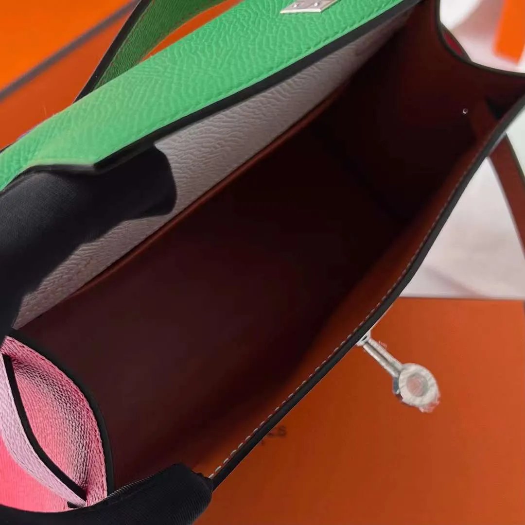 Kelly Pochette 22