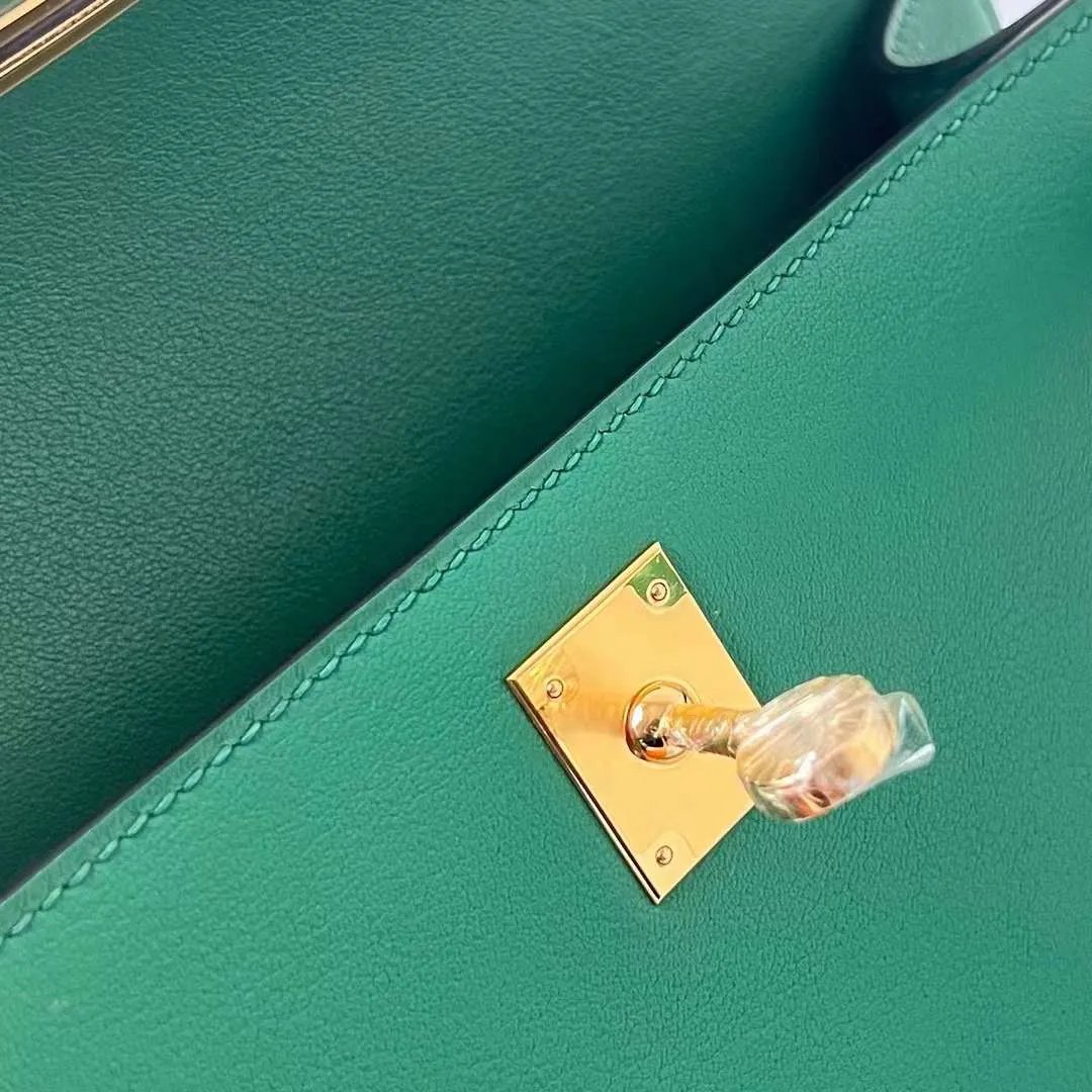 Kelly Pochette 22