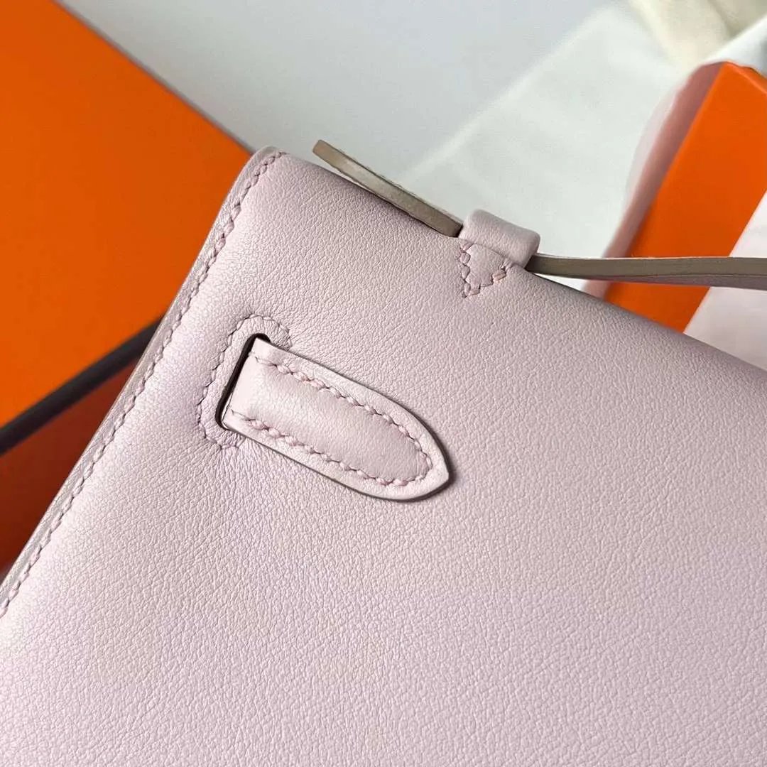 Kelly Pochette 22