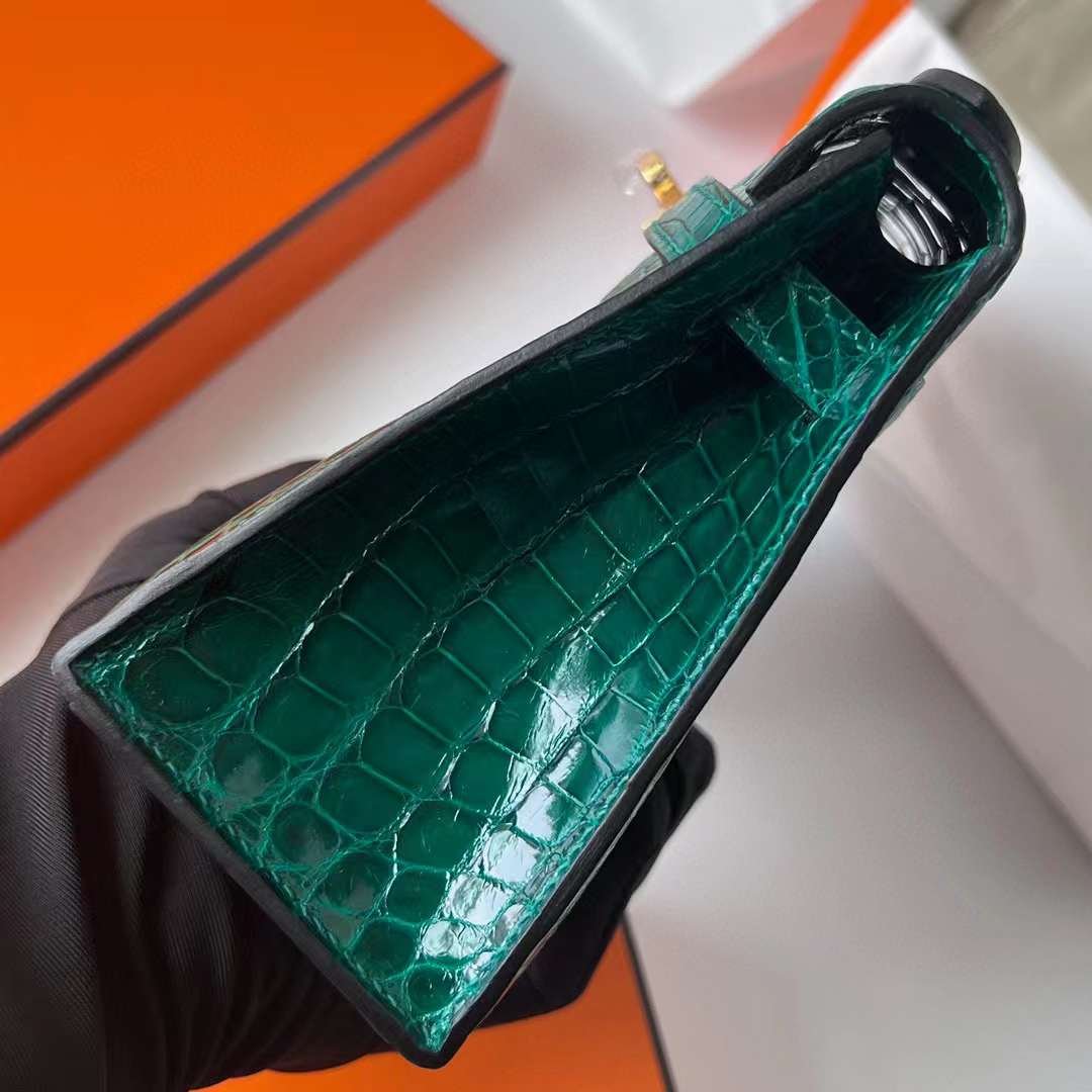 Kelly Pochette 22