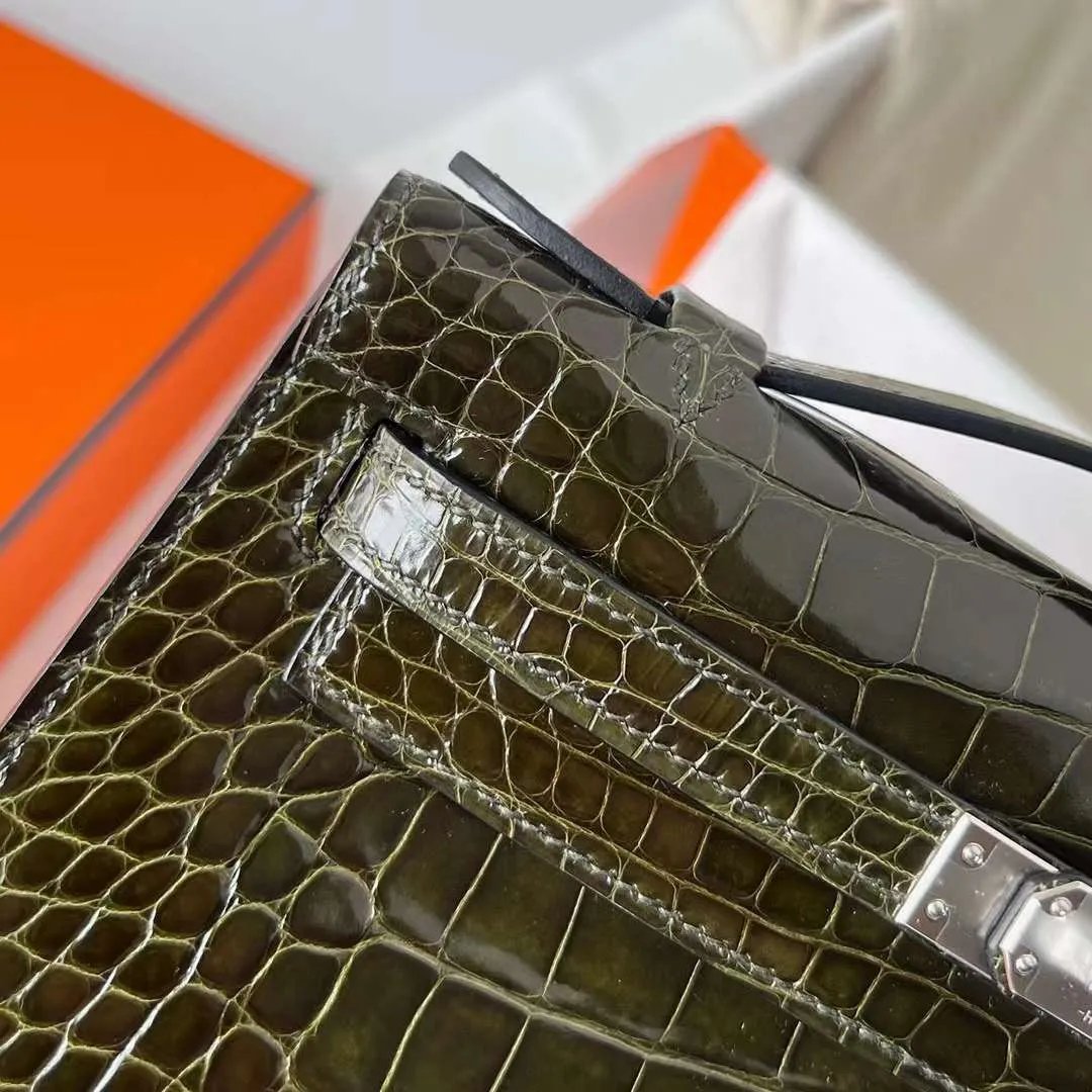 Kelly Pochette 22