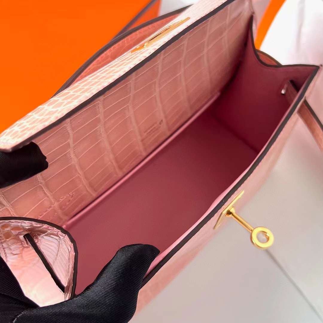 Kelly Pochette 22