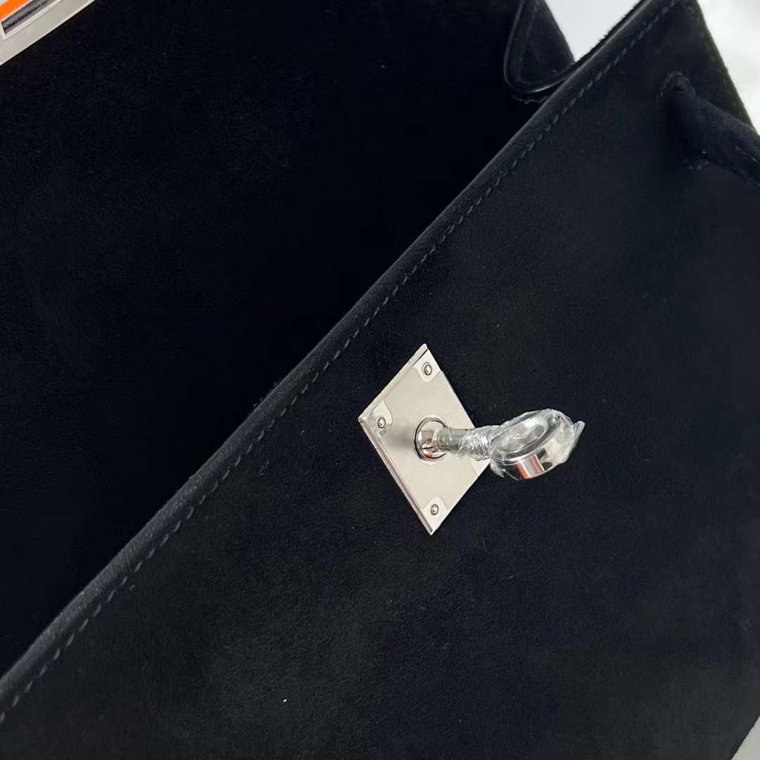 Kelly Pochette 22