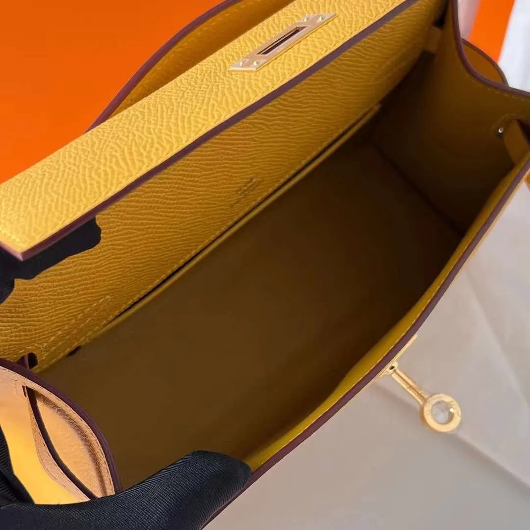 Kelly Pochette 22