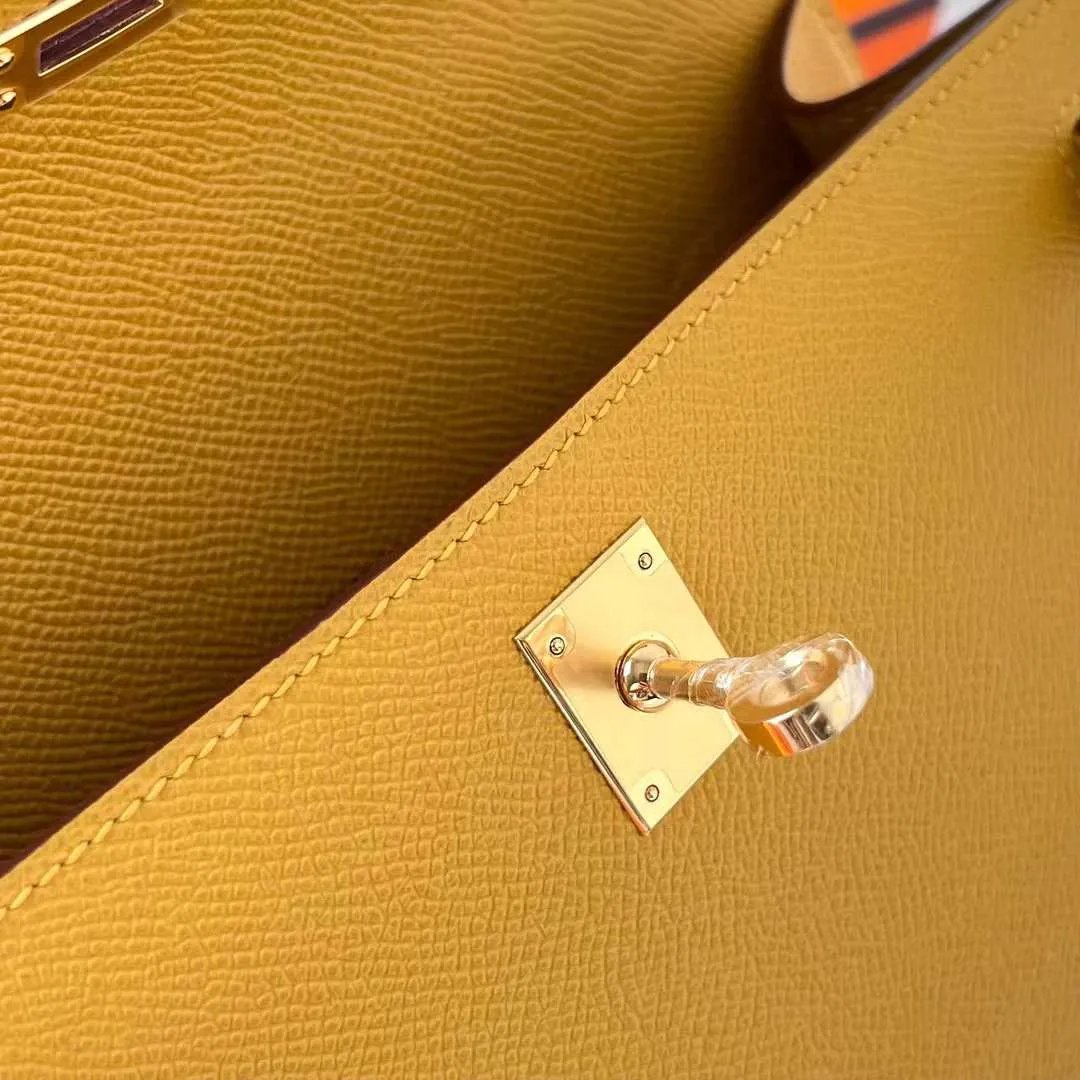 Kelly Pochette 22