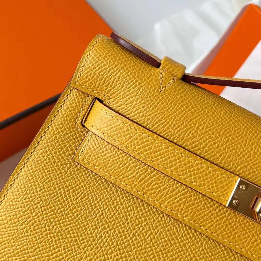 Kelly Pochette 22