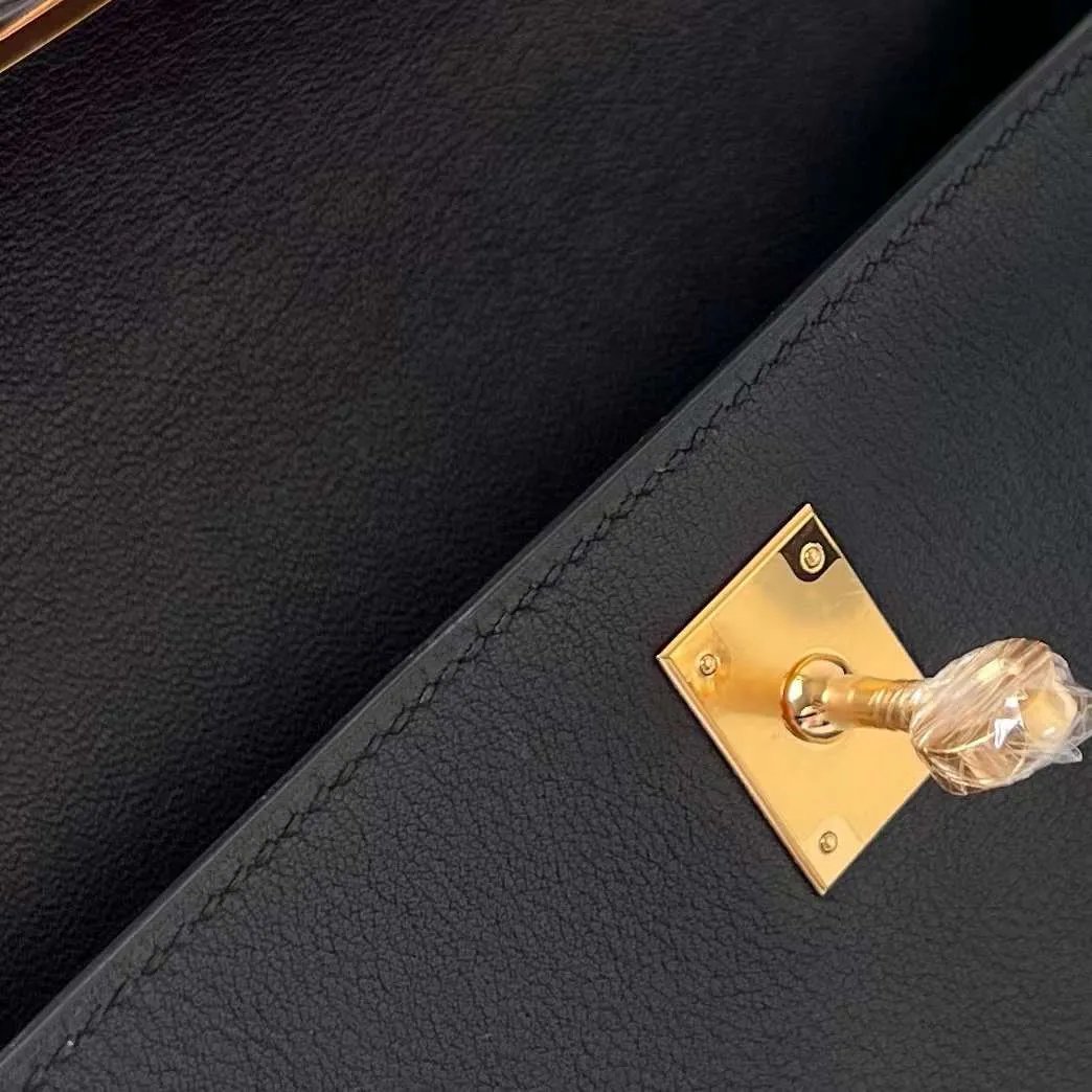 Kelly Pochette 22
