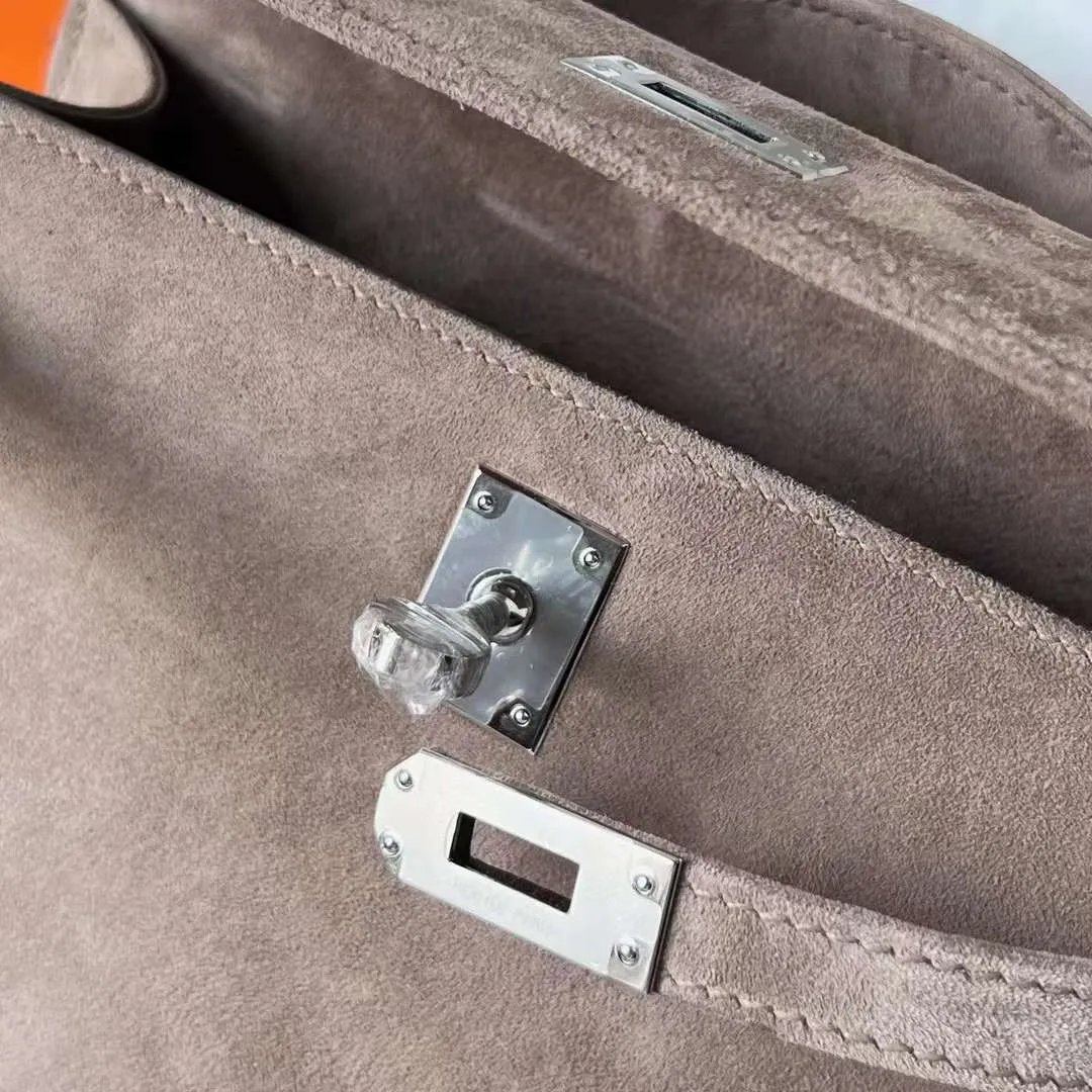 Kelly Pochette 22