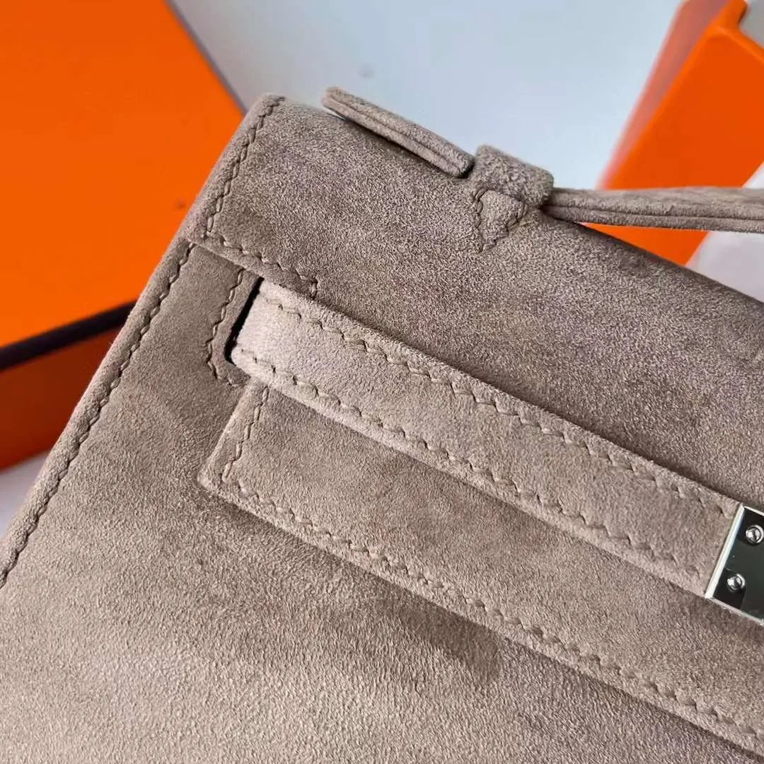 Kelly Pochette 22