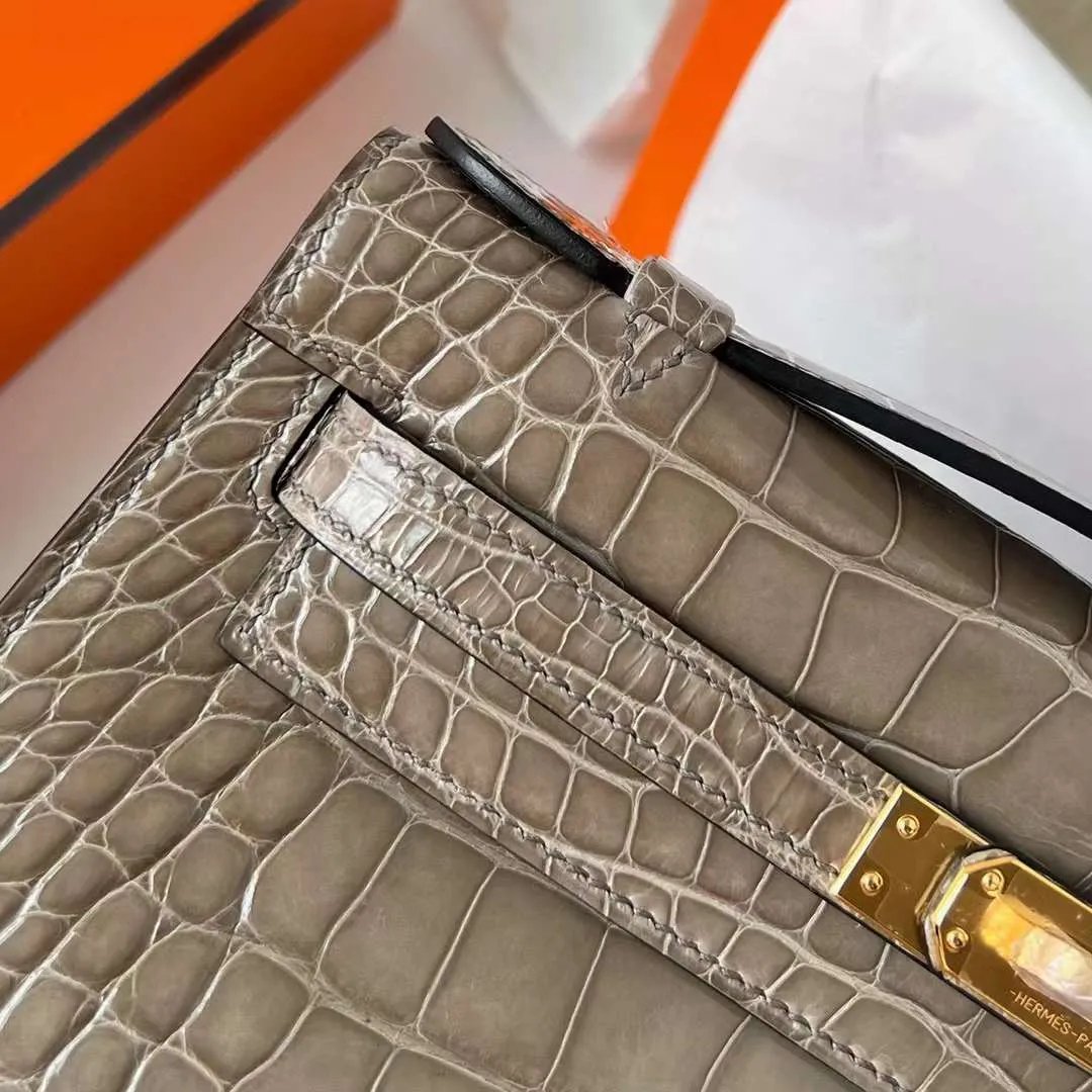Kelly Pochette 22