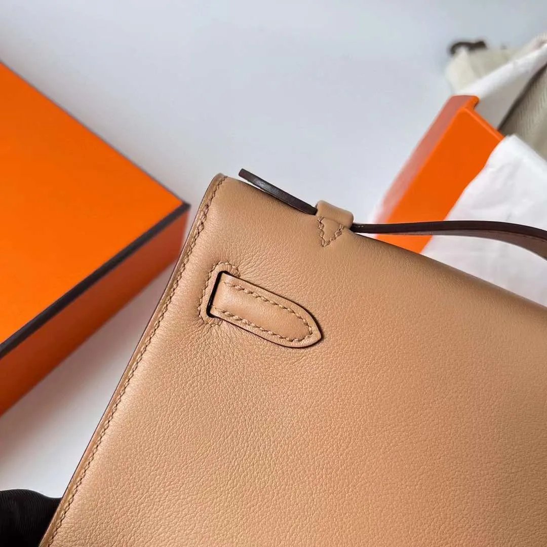 Kelly Pochette 22