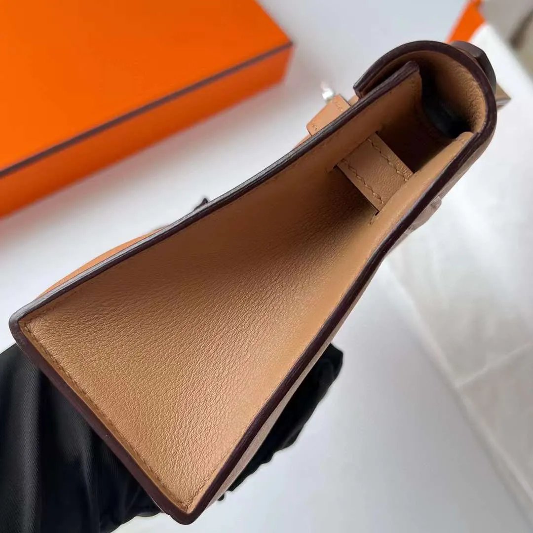Kelly Pochette 22