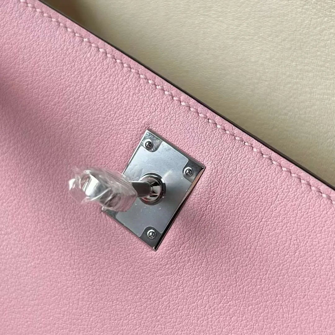 Kelly Pochette 22